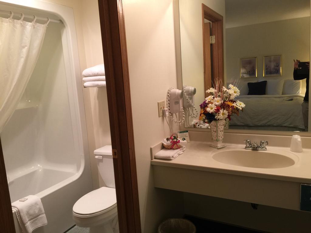 Americas Best Value Inn & Suites - Bluffton Luaran gambar