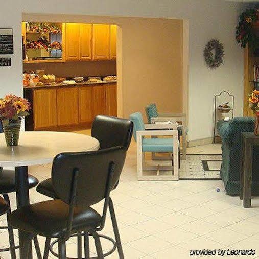 Americas Best Value Inn & Suites - Bluffton Bilik gambar