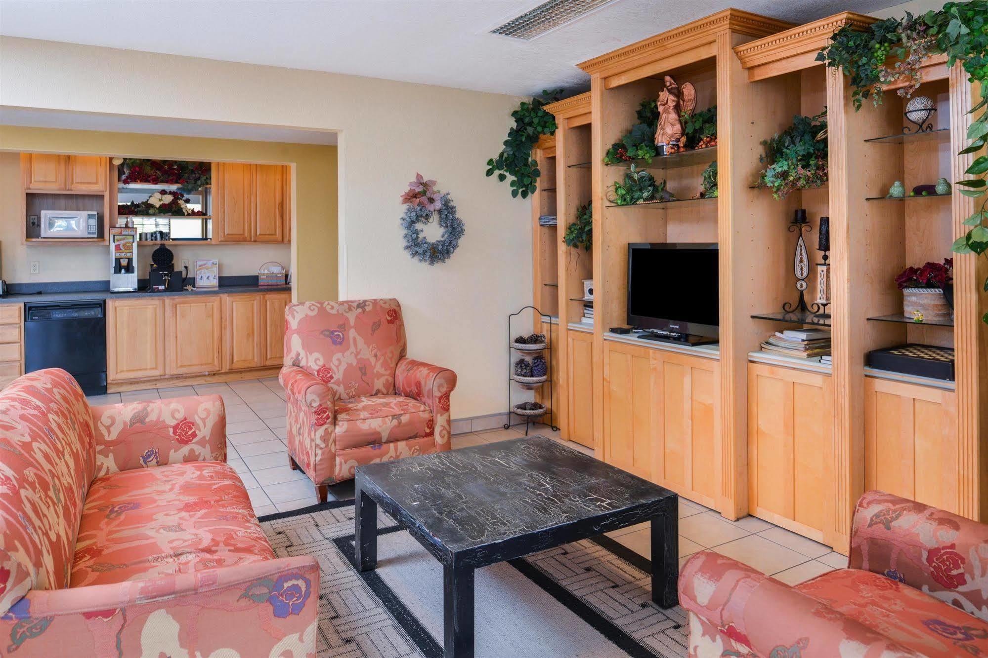 Americas Best Value Inn & Suites - Bluffton Luaran gambar